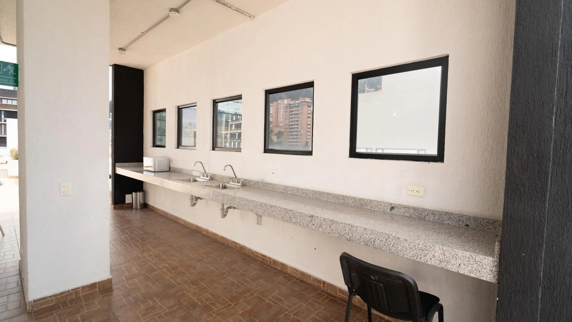 Apartamento Confortable Departamento 124 Santa Barbara Bogotá Colombia